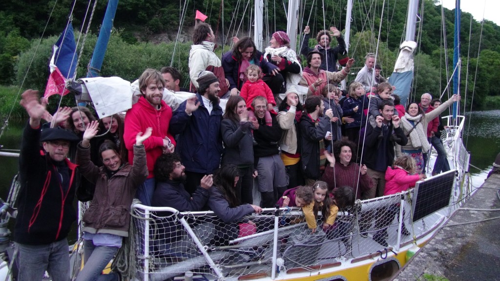 Sur Dominao au port de Pontrieux avec tous les potes venus nous dire au revoir !