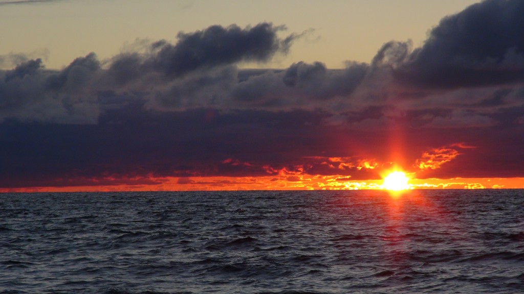 Un des fameux coucher de soleil en mer !